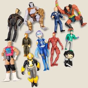 11 Action Figure Lot